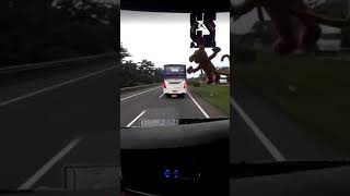 Download lagu Stj 'MEKKA FEAT ARANSHA' mp3