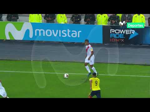 Perú vs. Colombia: Paolo Guerrero volvió a intentar de cabeza