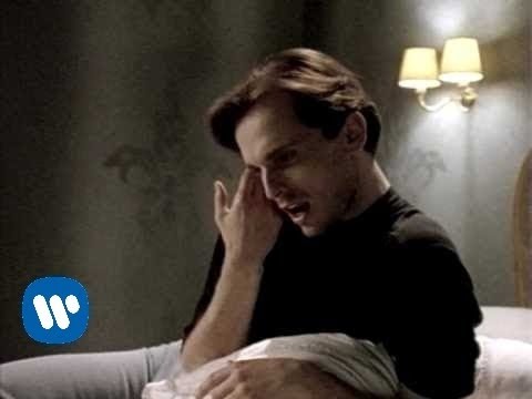 Miguel Bosé - Lay Down On Me (video)
