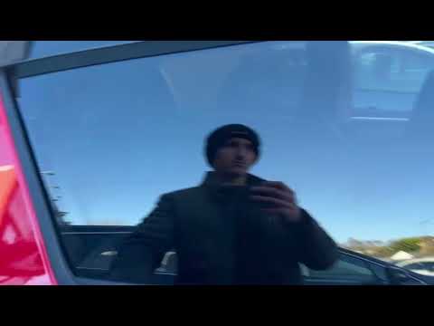 Toyota Yaris 1.3 AUTO 5DR - LOW KMS - Image 2