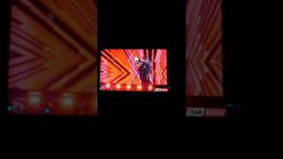 Chris Blue- single &quot;My Moneys on You&quot; : The Voice Finale 2017