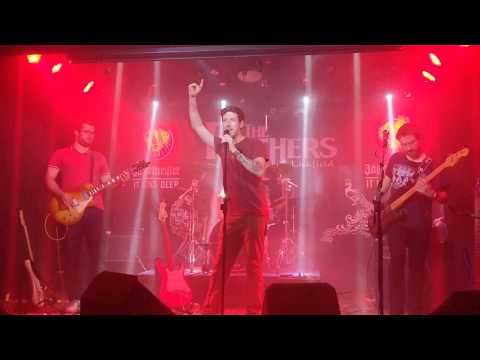 Undercover Heroes - Parklife (Blur Cover - Live)