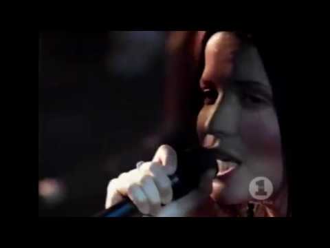Video thumbnail for Runaway (Live in Dublin)