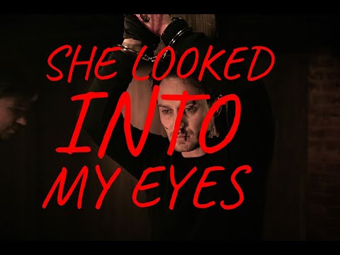 Ghostofblu - She looked into my eyes [rus sub] [перевод на русский]