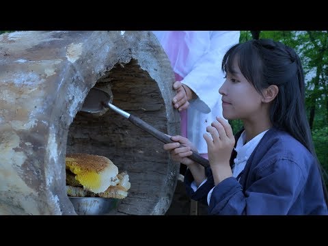 download lagu mp3 mp4 Chinese Honey, download lagu Chinese Honey gratis, unduh video klip Chinese Honey