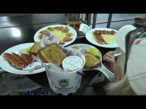 Pineapple Willy’s Restaurant - Customer Success Story