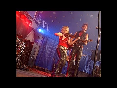Rockperry - Lauri Tähkä & Elonkerjuu (Live)