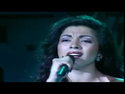 Rojo 2da Generacion - Monserrat Bustamante - La Media Vuelta (Rojo 2003)