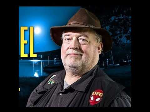 Rob McConnell Interviews - MICHAEL HALL - UFOiTeam Investigations