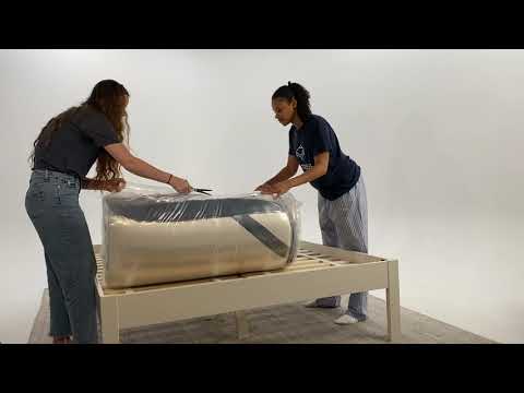 DreamCloud Mattress Unboxing | Mattress Advisor