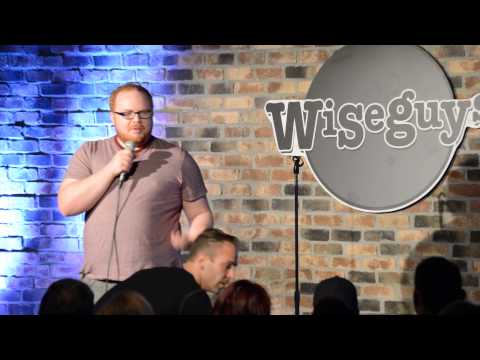 Jordan Makin Performs at Wiseguys