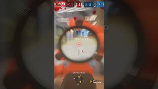 Are thorn traps too good?? #rainbowsixsiege #gaming #ytshorts #fps #r6 #r6s