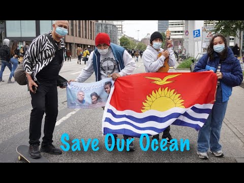 Kiribati, Philippines, Tonga, Hawaii in Hamburg #FridaysForFuture