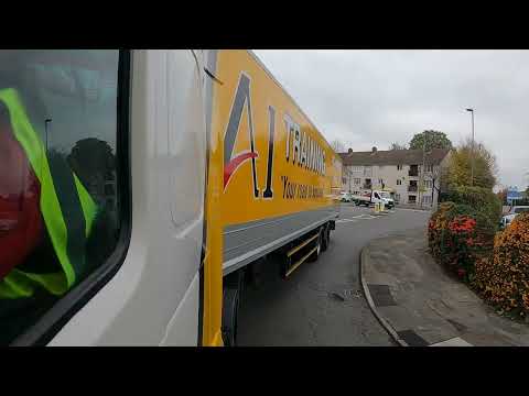 Mastering the Art of Right Turn in a HGV - A Step by Step Guide #HGV  #HGVTurningRight #A1Training