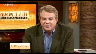 700 Club Interactive - Gospel Artist VaShawn Mitchell - CBN.com