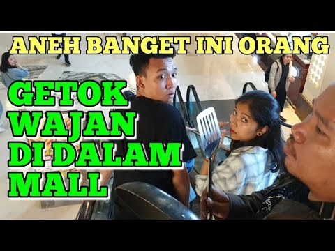 bikin-keributan-getok-wajan-di-mall