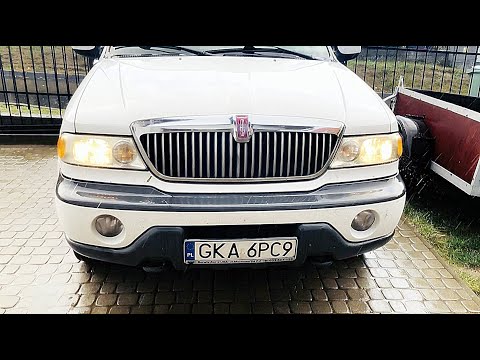 Thumbnail for Lincoln Navigator 5.4 v8 cold start, sound of the beast