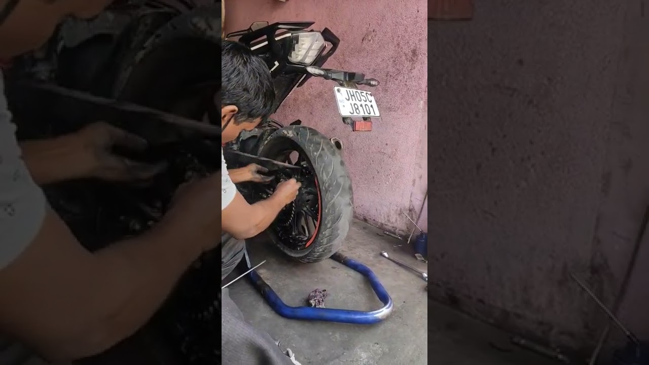 ktm duke 250 chain sproket change done.. #ktm