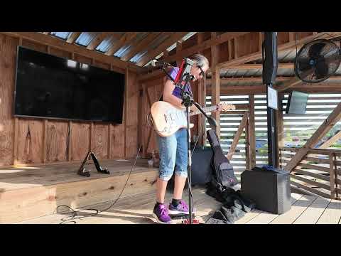 Jade Loving performance video