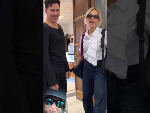 BARBARA D'URSO E FRANCESCA FIALDINI scherzano sui maestri di ballando 😂