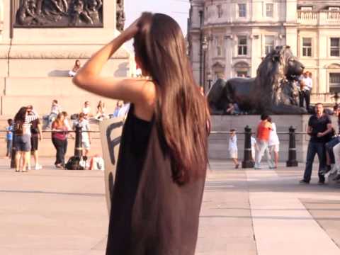 Free Hugs Trafalgar Square