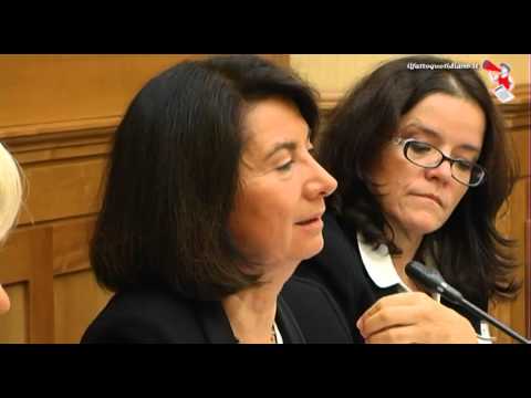 Fecondazione, Roccella (Pdl): "No all'utero in affitto, di mamma ce n'è una sola"