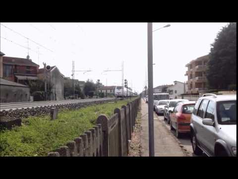 Frecciabianca in transito a Novara