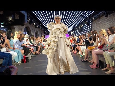 Patuna | Haute Couture | Fall/Winter 2017/18