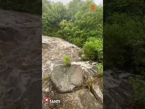 Las lluvias volvieron a Córdoba y provocaron una impresionante crecida en Tanti