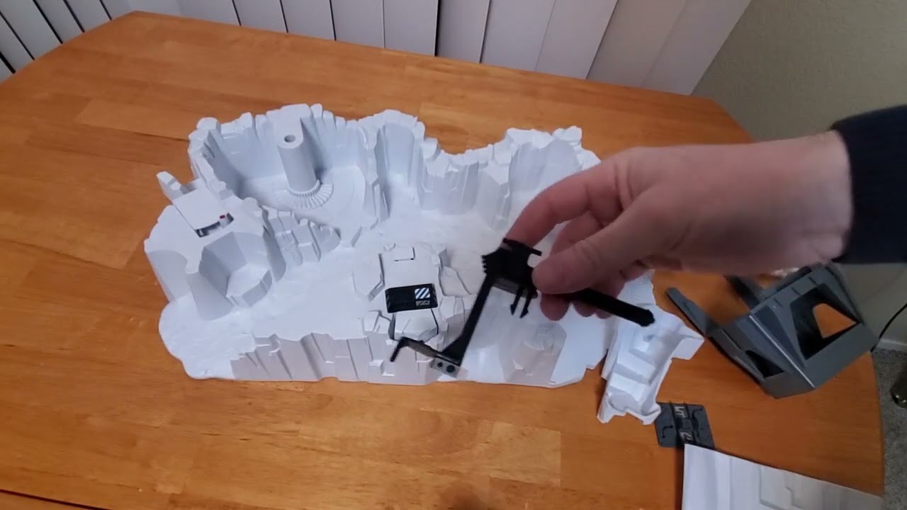 Vintage Kenner Imperial Attack Base Review