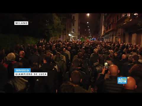 Il saluto romano alla commemorazione di Sergio Ramelli a Milano