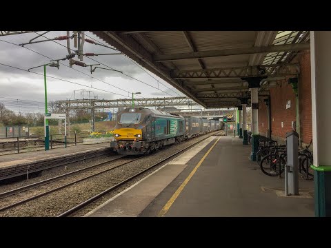 DRS Class 68 'Defiant' 68005 roars through Nuneaton . (MEGA THRASH!)