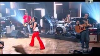 Alanis Morissette - Ironic live MTV Supersonic 2004