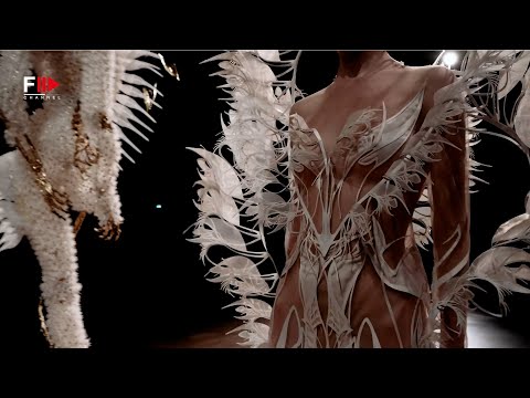 IRIS VAN HERPEN INTERVIEW Haute Couture Fall 2022 Paris - Fashion Channel