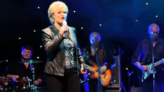 Robyn Taylor - Better Days Will Come (The Janey Kirk Show)