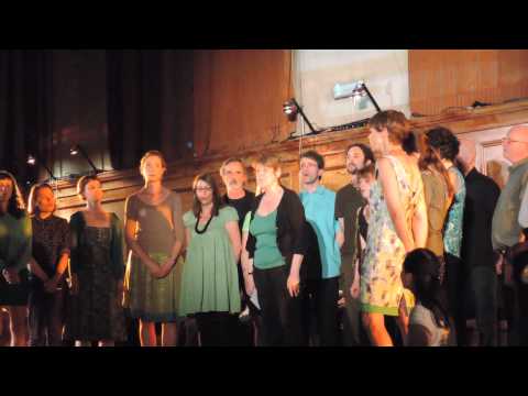 Cecil Sharp House Community Choir - Rosebuds in June