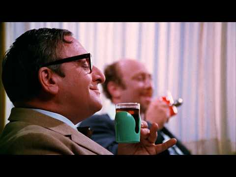 תעלת בלאומילך - הפסקת התה