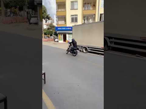 YAMAHA RX 135 KİNG EFSANE UZAMA # #youtubeshort #keşfetteyiz #keşfet #keşfetbeni #keşfetedüş #kesfet