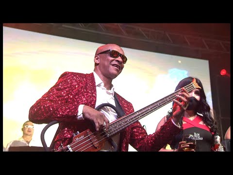 Guayacán Orquesta - EL MÁS RICO BESO (En Vivo)