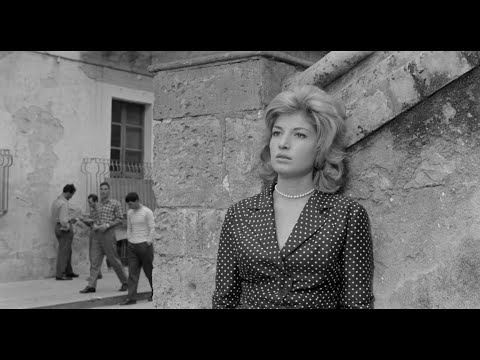 L'Avventura (1960) Monica Vitti is surrounded by the men of the town