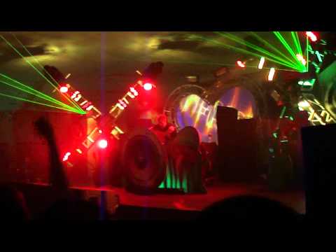 Love Groove 2011, Tritonal playing Tritonal - Hands To Hold Me