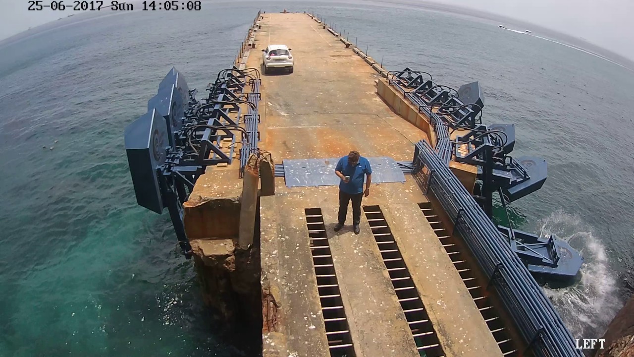 Eco Wave Power: Floaters down in Gibraltar power plant