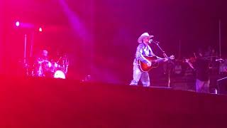 Cody Johnson Band - The Only One I Know [Cowboy Life] (Live)