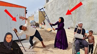 A big step: A divorced woman took a big initiative in front of Sadrullah