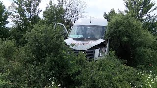 Шофьор на автобус почина зад волана, пострадаха 5-ма пътници