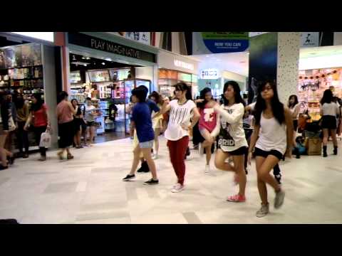 121020 KPOP Dance Off (Halloween Edition): APink - Hush