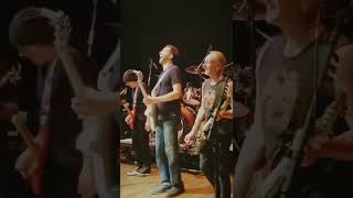 joe satriani bingung mendengar melodi aneh paul gilbert 😄