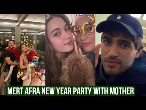 Auch Afra Saraçoğlu und Mert Ramazan Demir luden Pelin Akil zur Neujahrsparty ein.