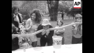 WORLDS LARGEST HOTDOG