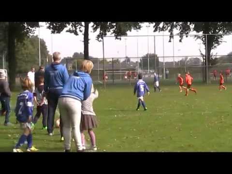 3-10-2015 - Beek Vooruit F1 - Boeimeer F1 ... 0-1